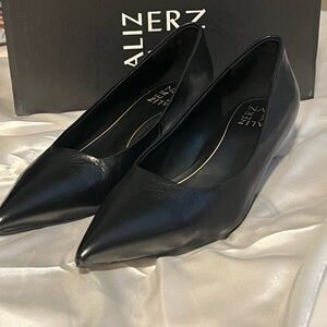 Naturalizer Elegant Black Leather Heels
